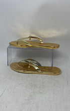 Load image into Gallery viewer, Michael Kors Womens Emory Golden Monogram Slip-On Flat Flip-Flop Sandals Size 7M
