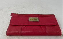 Load image into Gallery viewer, Fossil Womens Red Leather ID &amp; Credit Card Slots Bifold Wallet With Tag
