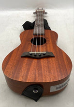 Load image into Gallery viewer, Viscaya UK-23C-MA Brown Folk World 4-String Acoustic Ukulele Instrument
