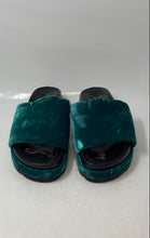 Load image into Gallery viewer, Sam Edelman Womens Shaye Green Velvet Slip-On Platform Slide Sandals Size 7
