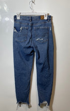 Load image into Gallery viewer, American Eagle Outfitters Womens Blue Distressed Ripped Skinny Leg Jeans Size 2R
