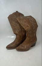 Load image into Gallery viewer, Unbranded Womens Brown Leather Pull-On Mid-Calf Western Boots Size 6
