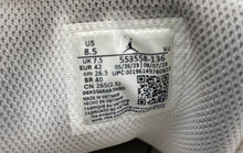 Load image into Gallery viewer, Authentic Nike Mens Air Jordan 1 Low White Green Sneaker Shoes Size 8.5 Damaged

