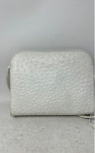 Load image into Gallery viewer, Frenchy Of California Womens White Ostrich Embossed Turn Lock Crossbody Handbag
