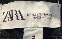 Load image into Gallery viewer, Zara Womens Black Denim Dark Wash 5-Pocket Design Flared Jeans Pants Size 10
