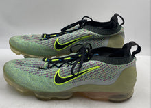 Load image into Gallery viewer, Authentic Nike Mens Air VaporMax 2021 Flyknit Green Sneaker Shoes Sz 15 Stained
