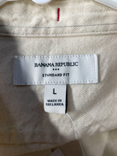 Load image into Gallery viewer, Banana Republic Mens Beige Cotton Short Sleeve Standard Fit Button-Up Shirt Sz L
