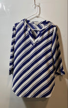 Load image into Gallery viewer, Van Heusen Womens White Blue Striped 3/4 Sleeve Split Neck Blouse Top Size Small
