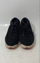 Load image into Gallery viewer, Nike Boys Air Jordan Horizon Low 846365-009 Black Lace-Up Sneaker Shoes Size 6Y
