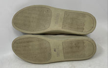 Load image into Gallery viewer, Kenneth Cole Reaction Mens Beige Leather Lace-Up Sneaker Shoes Size 11M
