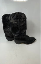 Load image into Gallery viewer, Mens Black Leather Pull-On Round Toe Mid Calf Cowboy Western Boots Size 8.5
