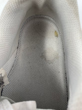 Load image into Gallery viewer, Authentic Nike Womens Air Force 1 Low '07 White Sneakers Shoes Size 8.5 Stained
