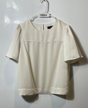 Load image into Gallery viewer, J.Crew Womens Beige Short Sleeve Crew Neck Back Button Blouse Top Size 6
