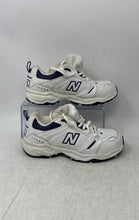 Load image into Gallery viewer, New Balance Kids 621 KX621WNG White Lace-Up Sneaker Shoes Size 4W No Insole
