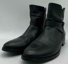 Load image into Gallery viewer, Gabor Women&#39;s Black Leather Round Toe Pull-On Ankle Boots Size 7.5
