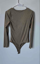 Load image into Gallery viewer, Express Womens Gold Metallic Long Sleeve One-Piece Bodysuit Size Small
