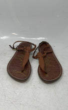 Load image into Gallery viewer, Sam Edelman Womens Gigi Brown Leather Adjustable Strap Thong Sandals Size 6

