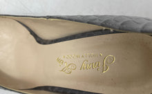 Load image into Gallery viewer, Jinny Kim Womens Dark Gray Leather Slip-On Stiletto Pump Heels Size 6.5
