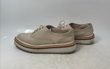 Load image into Gallery viewer, Zara Basic Womens Beige Patent Leather Wingtip Platform Oxford Shoes Size EUR 38

