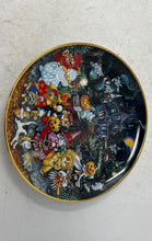Load image into Gallery viewer, Franklin Mint Howl-O-Ween Limited Edition Porcelain Collector Plate By Bill Bell
