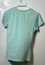 Load image into Gallery viewer, Wilson Womens Green Heather Short Sleeve V-Neck Activewear T-Shirt Size XL

