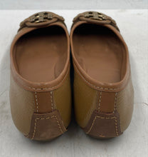 Load image into Gallery viewer, Authentic Tory Burch Womens Aaden Beige Leather Ballet Flats Size 9M Damaged
