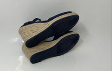 Load image into Gallery viewer, Cole Haan Womens Cloudfeel Navy Blue Beige Espadrille Sandals Size 5.5

