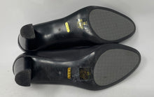 Load image into Gallery viewer, Authentic Lauren Ralph Lauren Womens Hala 11739 Black Pump Heels Size 9 B
