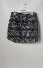 Load image into Gallery viewer, Banana Republic Womens Black &amp; White Tweed Side Zip Mini Skirt Size Medium
