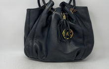 Load image into Gallery viewer, Michael Kors Womens East West Black Pebbled Leather Ring Shoulder Tote Bag
