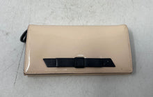 Load image into Gallery viewer, Kate Spade Womens Chelsea Park Mara Pink Patent Leather Bow Snap Bifold Wallet
