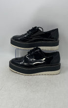 Load image into Gallery viewer, Zara Womens Black Leather Lace-Up Round Toe Platform Derby Shoes Size EUR 36
