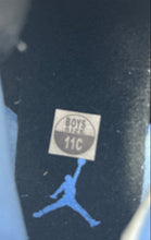 Load image into Gallery viewer, Nike Boys Air Jordan 4 Retro PS BQ7669-400 University Blue Basketball Shoes 11C
