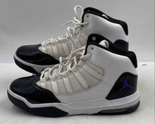 Load image into Gallery viewer, Authentic Nike Boys Air Jordan Max Aura GS White Black Sneaker Shoes Size 7Y
