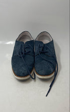 Load image into Gallery viewer, Cole Haan Womens Original Grand Blue Wingtip Lace-Up Oxford Shoes Size 7
