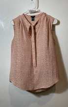 Load image into Gallery viewer, Ann Taylor Womens Pink &amp; Black Ditsy Floral Print Sleeveless Blouse Top Size S
