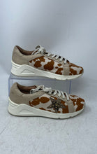 Load image into Gallery viewer, Myra Womens Luster Brown White Cow Pattern Lace-Up Low Top Running Shoes Size 7
