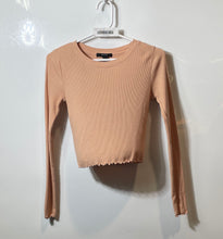Load image into Gallery viewer, Forever 21 Womens Peach Long Sleeve Crew Neck Cropped Blouse Top Size Small
