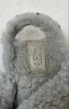 Load image into Gallery viewer, UGG Womens Cozy 1126730 Gray Round Toe Slip-On Mule Slippers Size 7
