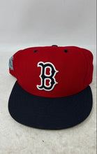 Load image into Gallery viewer, New Era 59Fifty Mens Black Red MLB Boston Red Sox Baseball Cap Size 7 1/4
