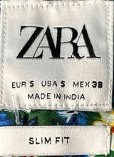 Load image into Gallery viewer, Zara Womens Multicolor Floral Print Cotton Slim Fit Button-Up Shirt Size Small
