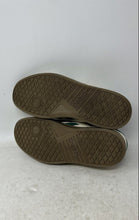 Load image into Gallery viewer, Reebok Womens Club C Revenge Beige Green Low Top Lace-Up Sneaker Shoes Size 7.5
