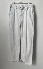 Load image into Gallery viewer, Mango Womens White Denim Light Wash Stretch Pockets Straight Leg Jeans Size 4
