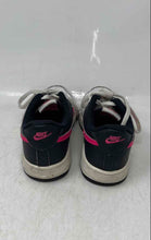 Load image into Gallery viewer, Nike Kids Force 1 Pink White Low Top Lace-Up Sneaker Shoes Size 2.5Y
