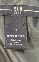 Load image into Gallery viewer, Gap Womens Gray Short Sleeve Ruffle Scoop Neck Back-Zip Shift Dress Size 10
