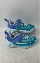 Load image into Gallery viewer, Nike Boys Giannis Immortality 4 FZ6733-300 Green Blue Sneakers Shoes Size 8C
