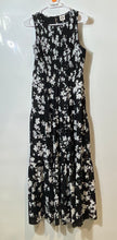 Load image into Gallery viewer, Anne Klein Womens Black And White Floral Tiered Smocked Maxi Dress Size Small
