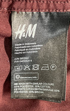 Load image into Gallery viewer, H&amp;M Mens Wine Slim Fit Easy Iron Spread Collar Long Sleeve Button-Up Shirt Sz L
