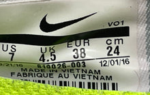 Load image into Gallery viewer, Nike Womens Flex Supreme TR 4 819026-003 Green Gray Lace-Up Sneaker Shoes Size 7
