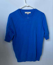 Load image into Gallery viewer, Loft Womens Blue Short Sleeve Round Neck Knitted Pullover Blouse Top Size M
